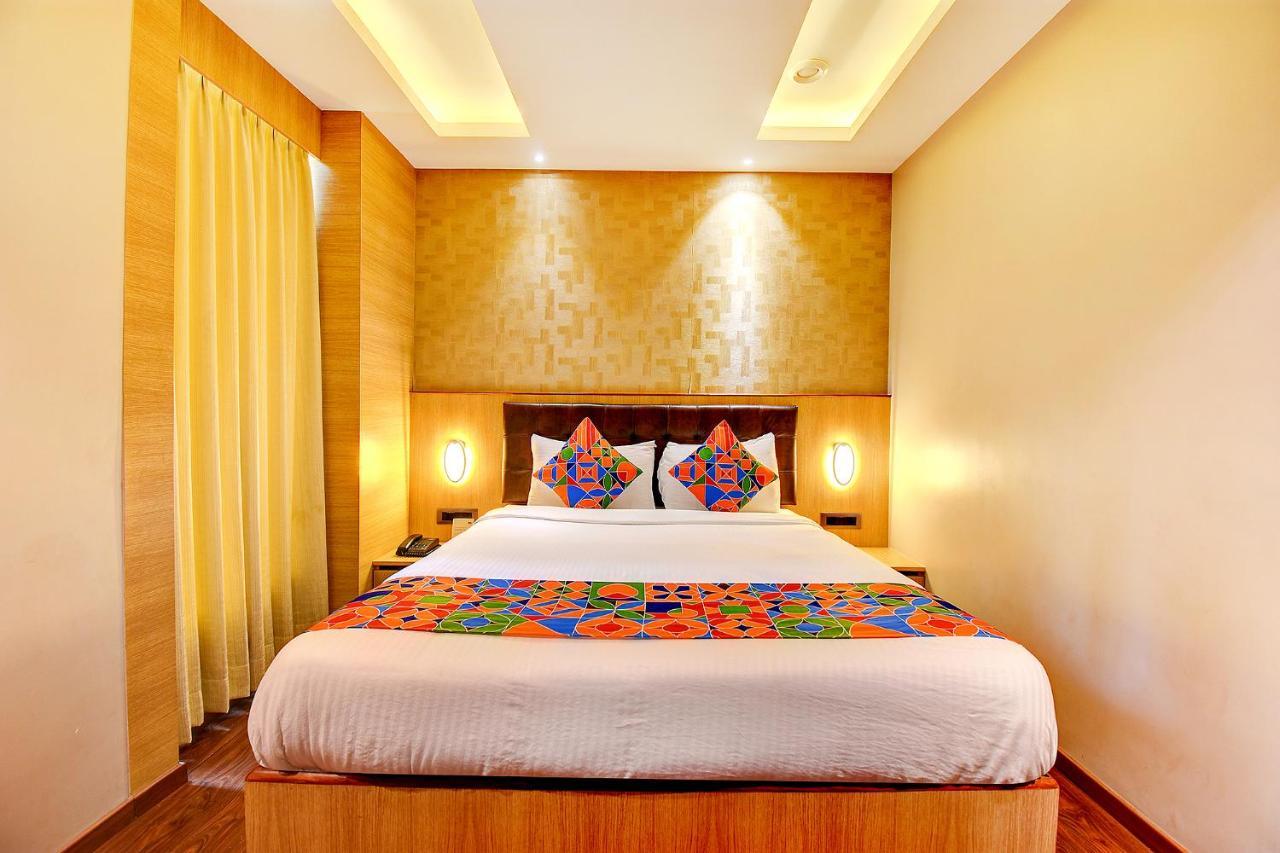 Fabhotel S Comfort Inn - Indiranagar Бангалор Экстерьер фото