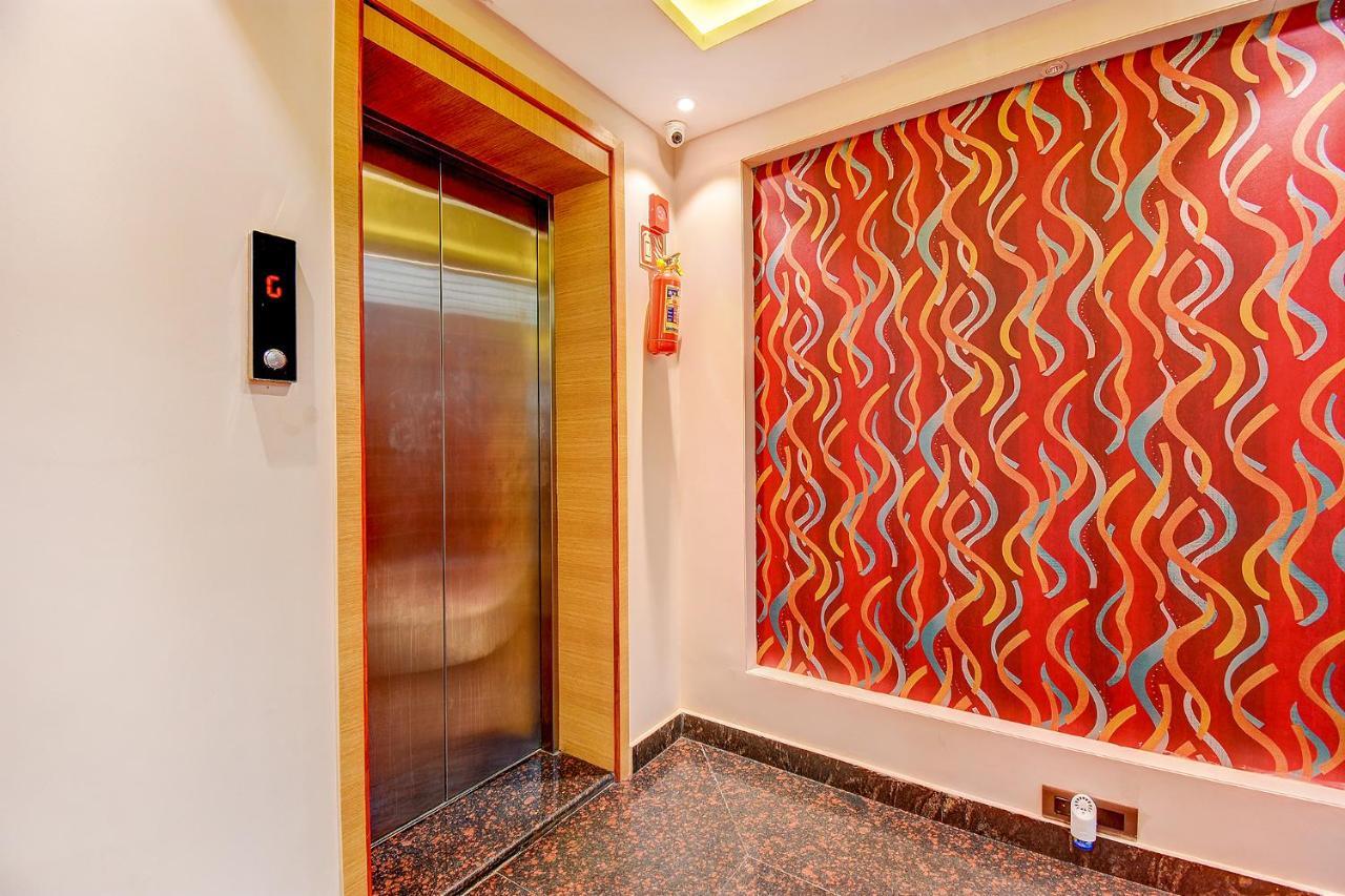 Fabhotel S Comfort Inn - Indiranagar Бангалор Экстерьер фото