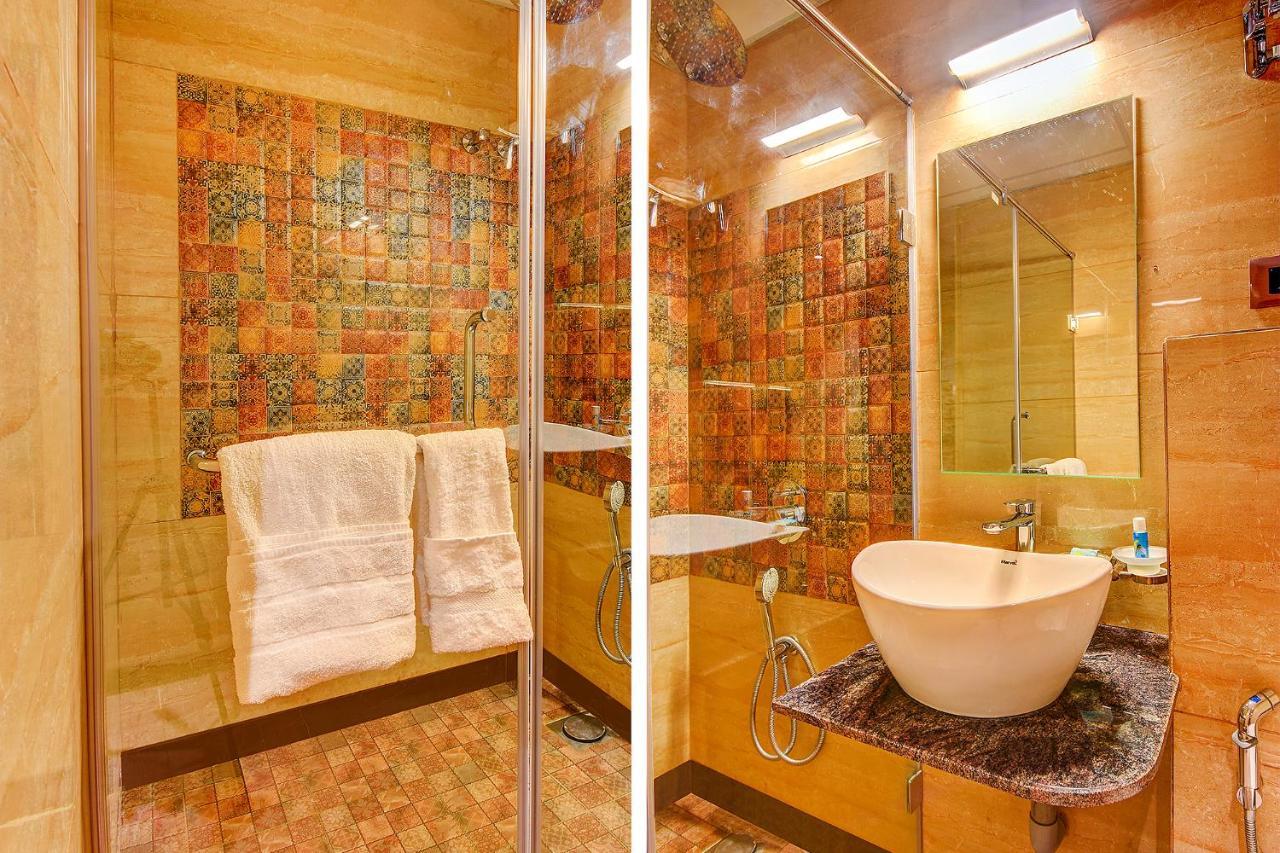 Fabhotel S Comfort Inn - Indiranagar Бангалор Экстерьер фото