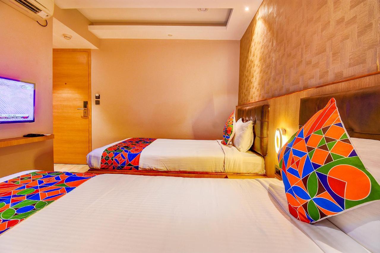 Fabhotel S Comfort Inn - Indiranagar Бангалор Экстерьер фото