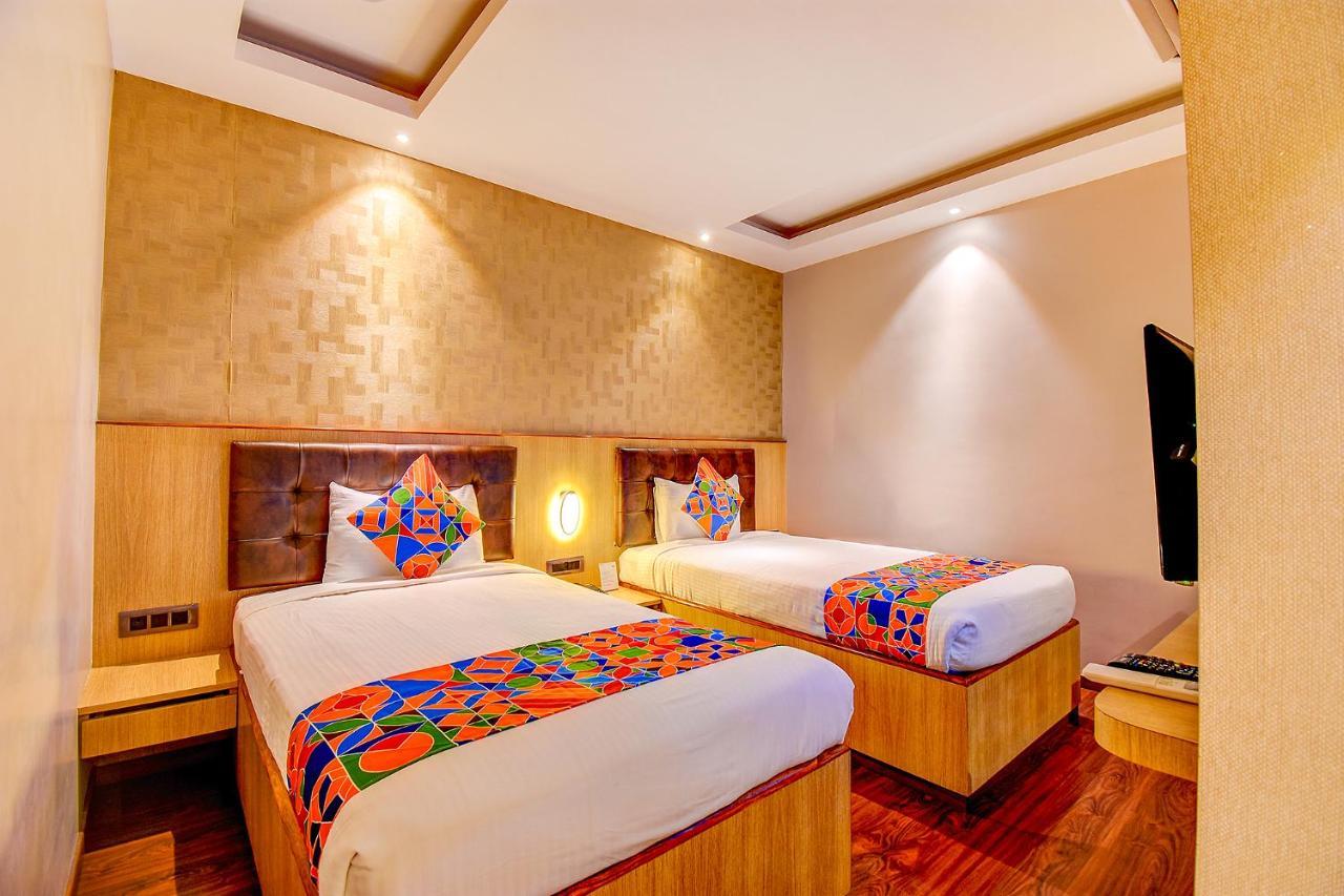 Fabhotel S Comfort Inn - Indiranagar Бангалор Экстерьер фото