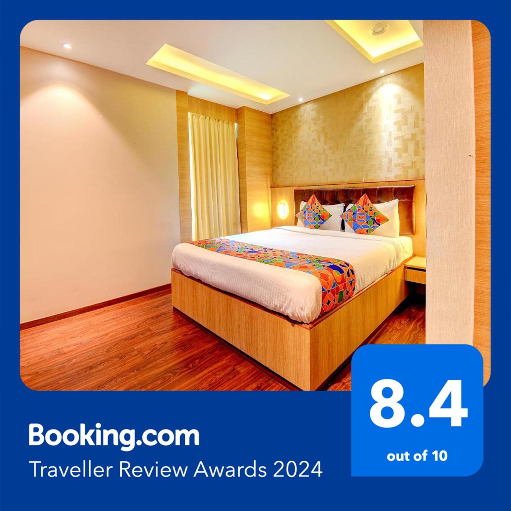 Fabhotel S Comfort Inn - Indiranagar Бангалор Экстерьер фото
